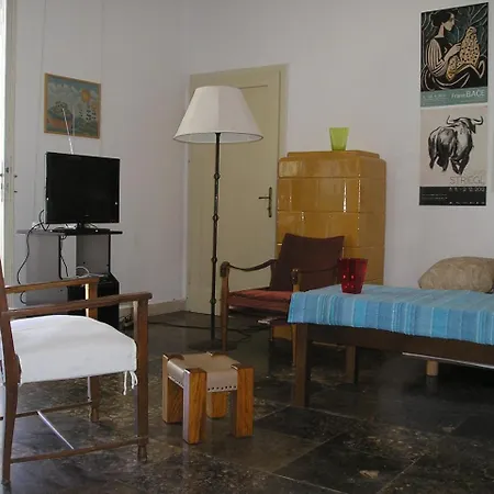 Two-bedroom In I Διαμέρισμα *